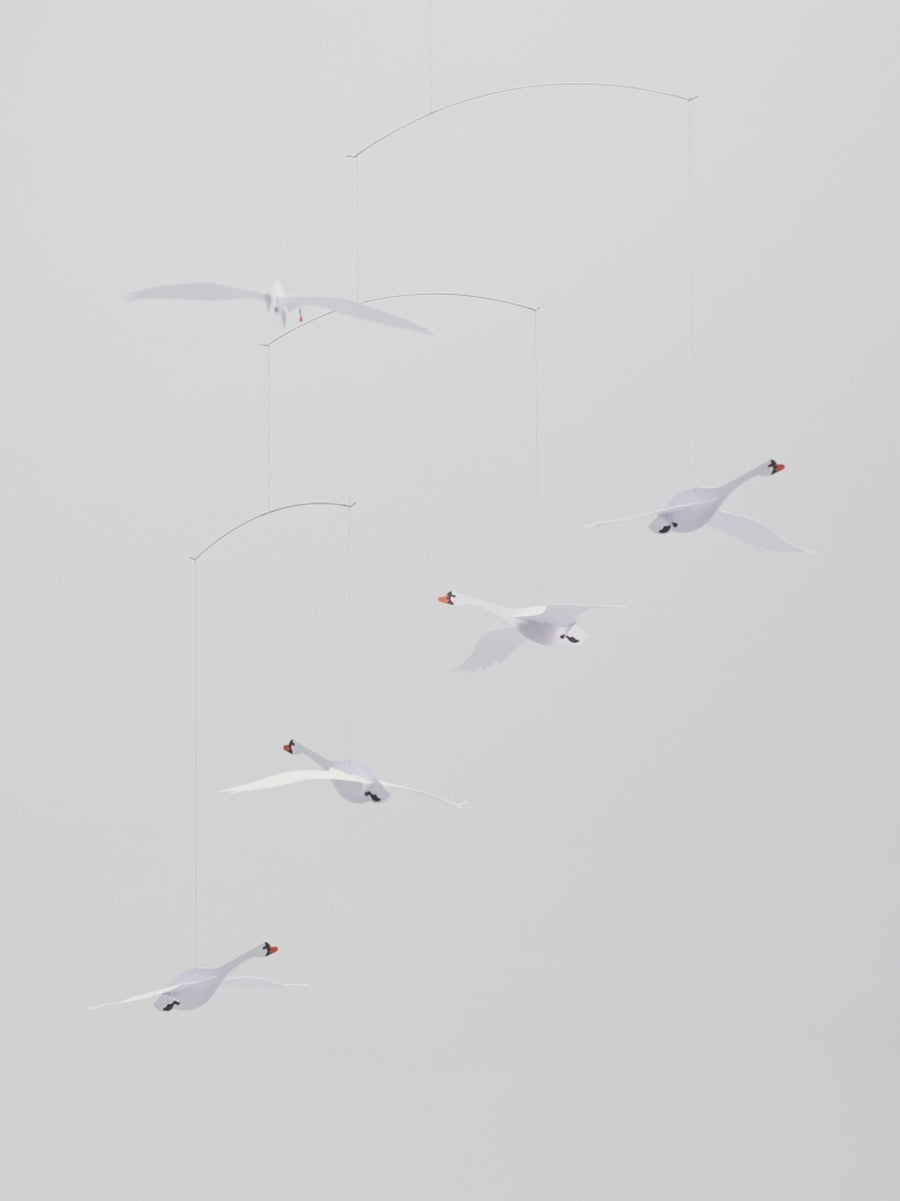 モビール 北欧 デンマーク製 Scandinavian Swans 白鳥