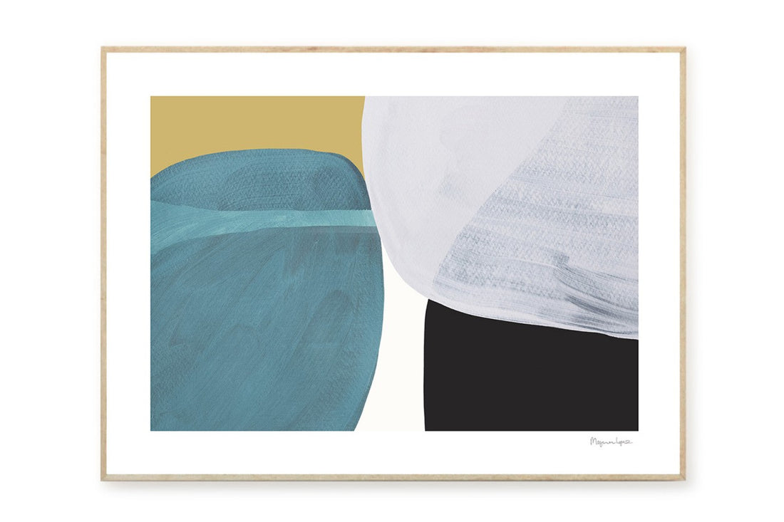 THEPOSTERCLUBは、コペンハーゲンを拠点とするオンラインストアで、主に厳選されたアートポスターを販売しています。主にスカンジナビアのライフスタイル、ファッション、インテリアデザイントレンドからインスピレーションを受け、モノクロから抽象画、エッジの利いた写真アートまで、多くのアーティストの作品を取り扱っています。また、無名有名問わず多くのデザイナーとのコラボレーションを積極的に行い、多くの作品を独占的に販売しているのも特徴的です。