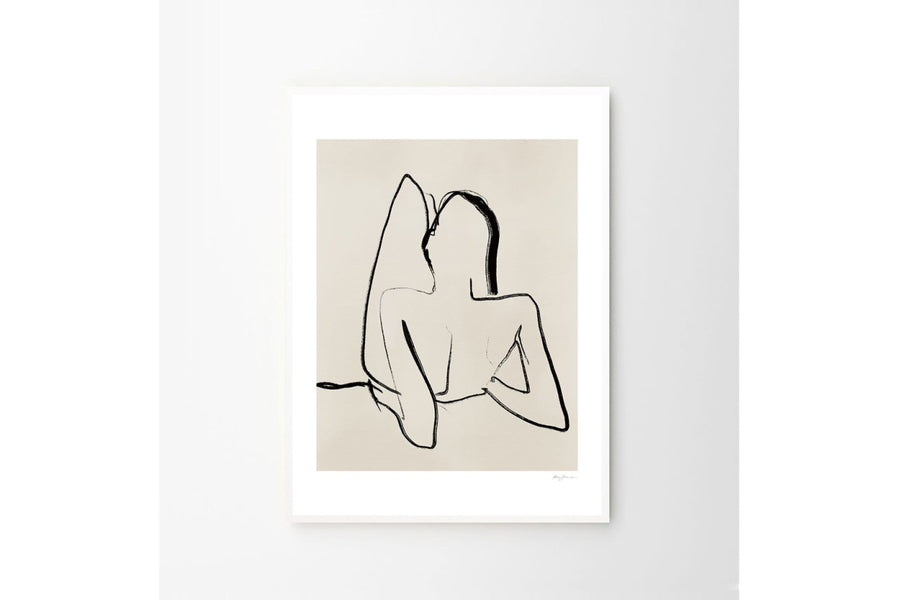 THEPOSTERCLUBは、コペンハーゲンを拠点とするオンラインストアで、主に厳選されたアートポスターを販売しています。主にスカンジナビアのライフスタイル、ファッション、インテリアデザイントレンドからインスピレーションを受け、モノクロから抽象画、エッジの利いた写真アートまで、多くのアーティストの作品を取り扱っています。また、無名有名問わず多くのデザイナーとのコラボレーションを積極的に行い、多くの作品を独占的に販売しているのも特徴的です。