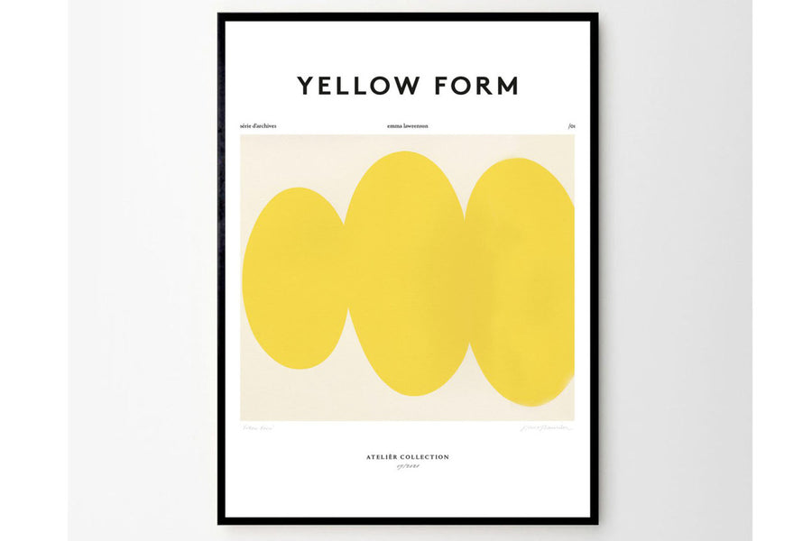 THEPOSTERCLUBは、コペンハーゲンを拠点とするオンラインストアで、主に厳選されたアートポスターを販売しています。主にスカンジナビアのライフスタイル、ファッション、インテリアデザイントレンドからインスピレーションを受け、モノクロから抽象画、エッジの利いた写真アートまで、多くのアーティストの作品を取り扱っています。また、無名有名問わず多くのデザイナーとのコラボレーションを積極的に行い、多くの作品を独占的に販売しているのも特徴的です。