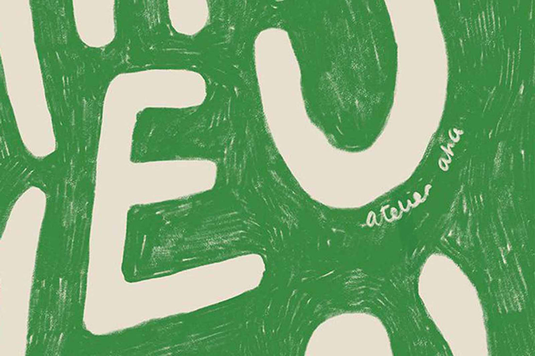 The Poster Club（ポスタークラブ）は、デンマーク・コペンハーゲンを拠点とするオンラインショップで、北欧デザインの高品質なポスターやアートプリントを専門に取り扱っています。新進気鋭の若手アーティストから世界的に活躍する作家まで、多彩なラインナップが魅力。北欧のライフスタイル、ファッション、インテリアデザインのトレンドを取り入れたミニマルで洗練された作品は、シンプルで上質な空間に自然と溶け込みます。ナチュラルインテリアや韓国風の部屋づくり、和モダンテイストにも調和し、アートを取り入れた暮らしを提案。世界中のインテリア雑誌やデザインメディアにも多数掲載されており、感度の高いユーザーからも厚い信頼を集めています。The Poster Clubは、アートプリントを通して日常に美とインスピレーションを届ける、北欧インテリア好きにおすすめのブランドです。