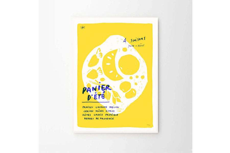 The Poster Club（ポスタークラブ）は、デンマーク・コペンハーゲンを拠点とするオンラインショップで、北欧デザインの高品質なポスターやアートプリントを専門に取り扱っています。新進気鋭の若手アーティストから世界的に活躍する作家まで、多彩なラインナップが魅力。北欧のライフスタイル、ファッション、インテリアデザインのトレンドを取り入れたミニマルで洗練された作品は、シンプルで上質な空間に自然と溶け込みます。ナチュラルインテリアや韓国風の部屋づくり、和モダンテイストにも調和し、アートを取り入れた暮らしを提案。世界中のインテリア雑誌やデザインメディアにも多数掲載されており、感度の高いユーザーからも厚い信頼を集めています。The Poster Clubは、アートプリントを通して日常に美とインスピレーションを届ける、北欧インテリア好きにおすすめのブランドです。