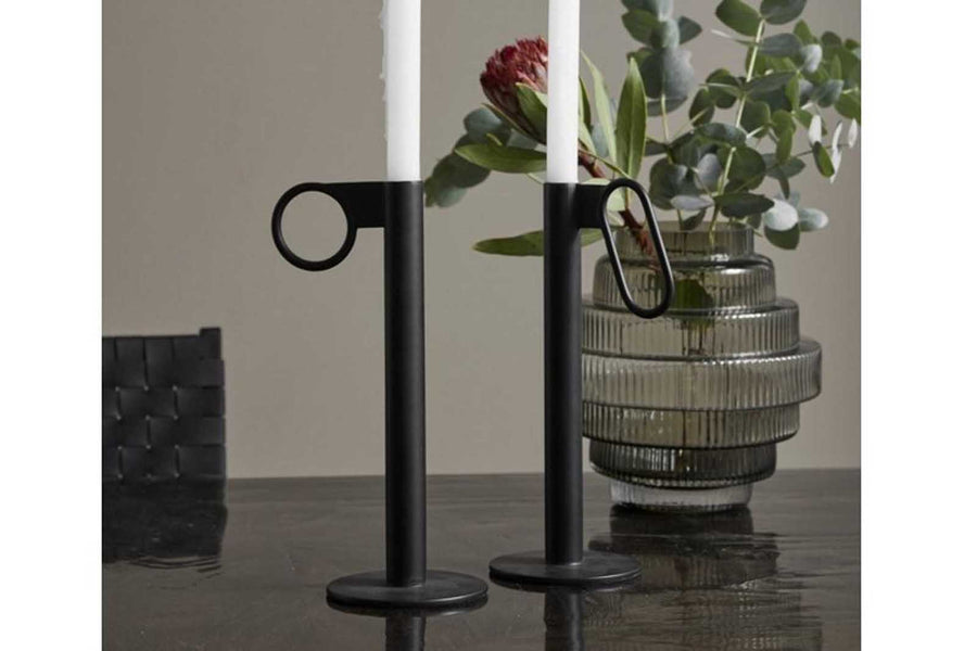 綺麗なグリーンのデコレーションベース/花瓶　RILL　高さ16cm