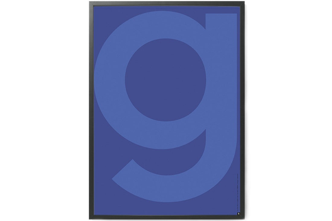 アルファベット　ポスター/アートプリント　70×100cm　GREY - Yve Klein Blue G