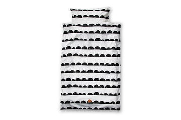 【在庫限り】オーガニックコットンの赤ちゃん用ベッドリネン枕カバーセット Half Moon 70×100cm