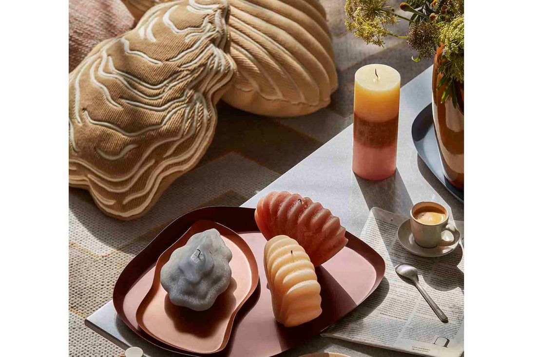 貝殻モチーフの装飾クッション　SEASHELL　ライトイエロー　中綿入り
