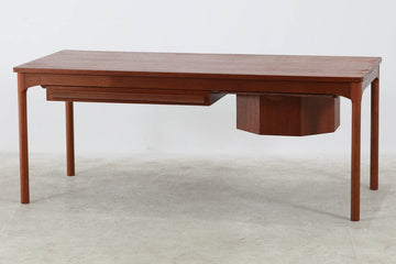 デンマーク製　大きいサイズのソーイングテーブル　幅130cm　チーク材　北欧ビンテージ家具