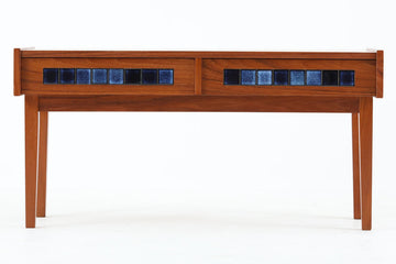 デンマーク製　小ぶりなローボード/サイドボード　チーク材　幅90cm　北欧家具ビンテージ