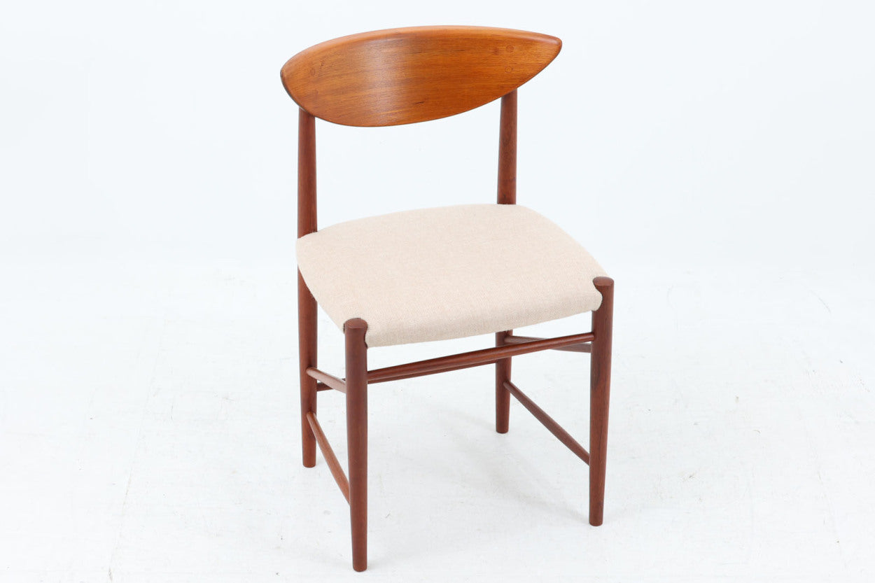 背もたれの曲面、削りだされたアーム、貫の数が特徴的な"PeterHvidt&amp;amp;Orlamolgaard"によってデザインされたチェアです。当時の希少なチーク材が使用されたフレームは、手作りでデンマークの名工"Soborg社"熟練の職人によって作成されています。背もたれの縁は椅子を引きやすい様に、貫の数は強度面も併せ持っています。少し大きめでゆったりとした安楽性の高い座り心地です。デスクチェアとしてはもちろんリビングに置いても素敵だと思います。
