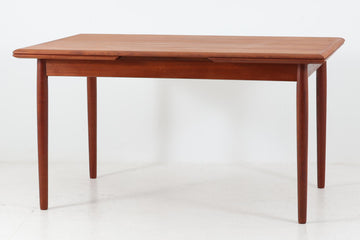 デンマーク製　エクステンションダイニングテーブル　幅 135cm　チーク材　北欧家具ビンテージ
