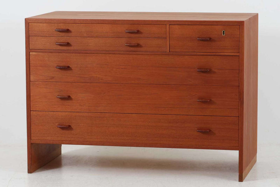 Hans J.Wegner(ハンス・J・ウェグナー)　RYチェスト　チーク×オーク材　北欧家具ビンテージ
