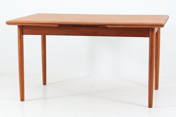 デンマーク製　エクステンションダイニングテーブル　幅 135cm　チーク材　北欧家具ビンテージ