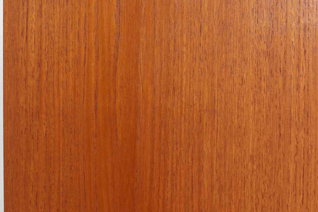 デンマーク製　小ぶりなローボード　チーク材　北欧家具ビンテージ