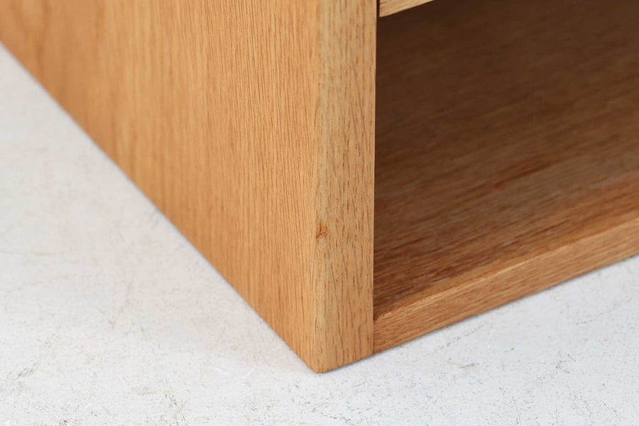 Hans J.Wegner（ハンス・J・ウェグナー）　ベッドサイドテーブル　オーク材　GETAMA/ゲタマ　北欧家具ビンテージ　デンマーク製