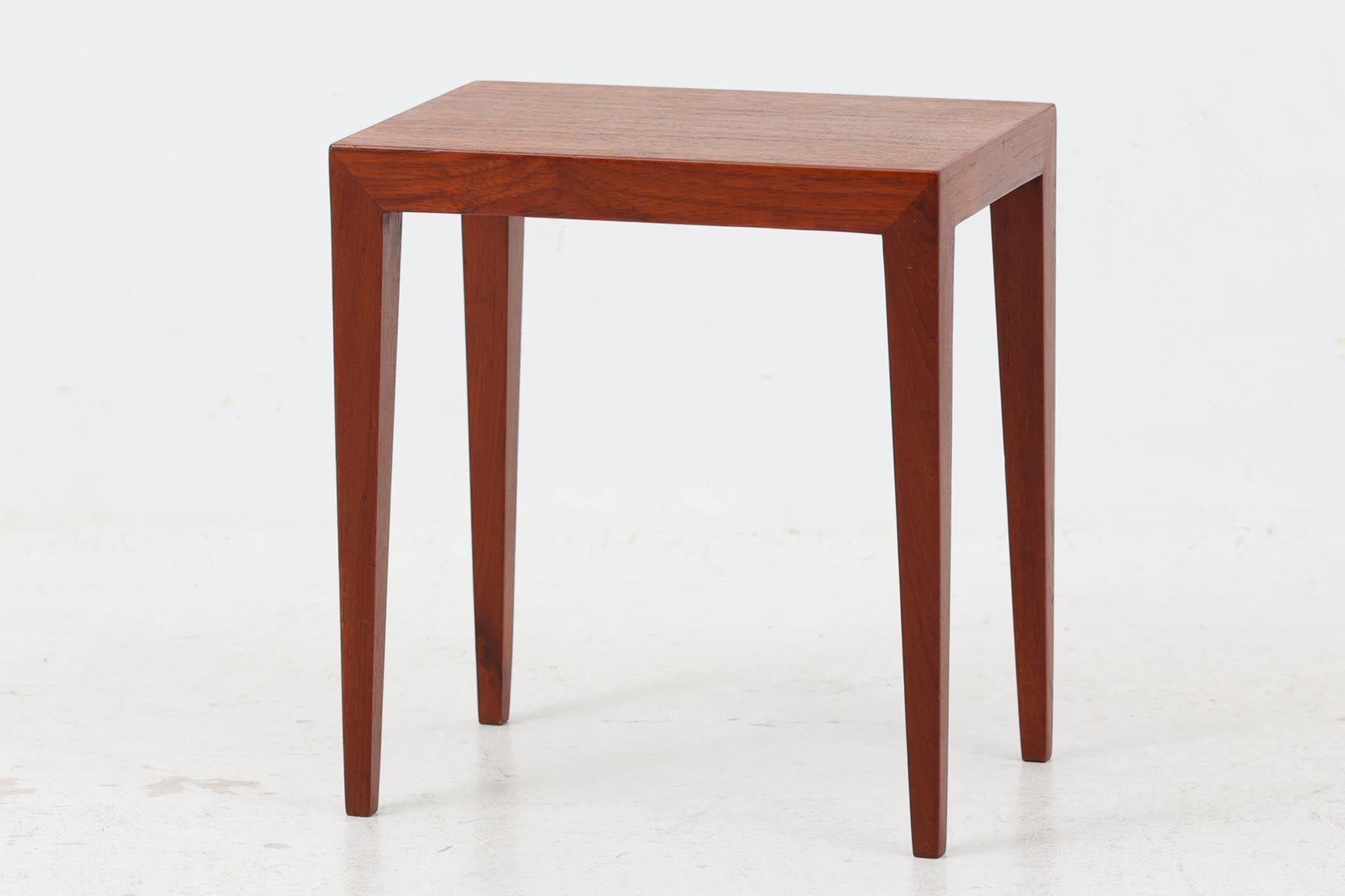 Haslev(ハスレヴ) サイドテーブル チーク材 北欧家具ビンテージ