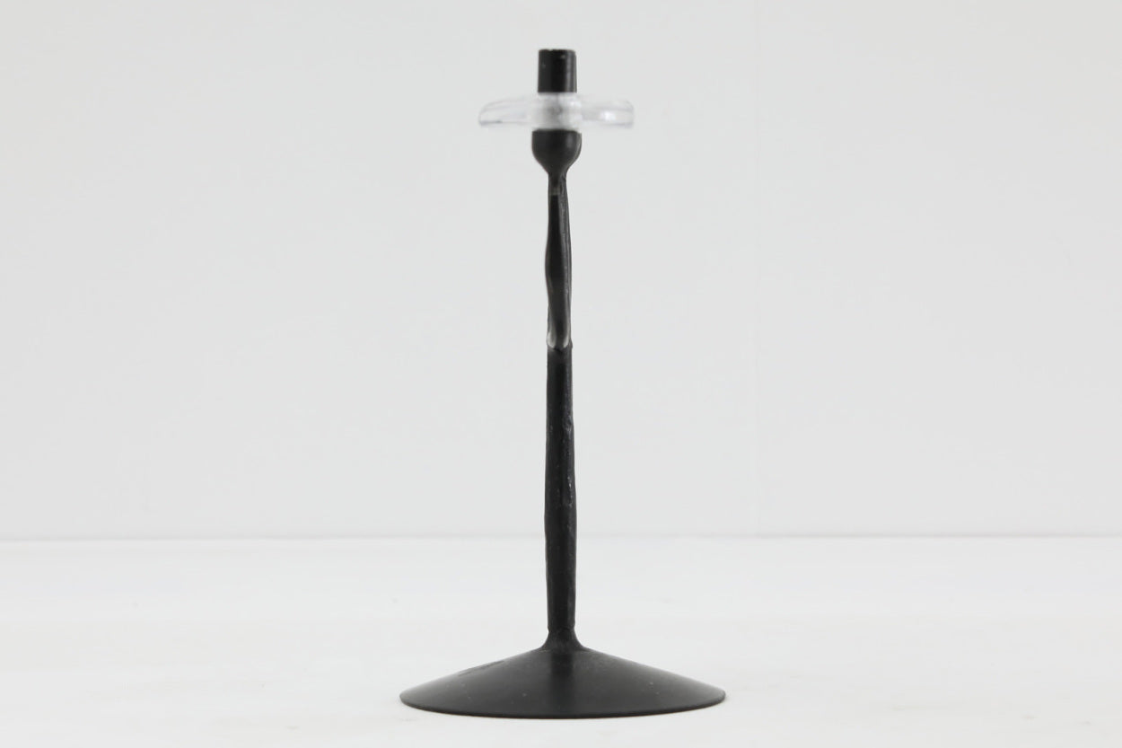 ErikHoglundのキャンドルホルダーです。こちらはBodaのものハンドメイドで作られた作品で非常に美しくアートピースとして人気です。