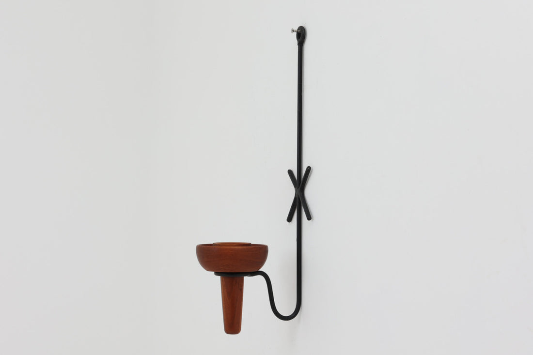 スウェーデン製　STAKO社　チーク材とアイアンのウォールキャンドルホルダー/ウォールデコレーション