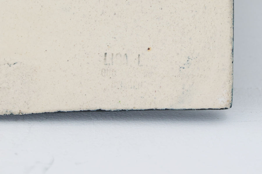 LisaLarsonのPOMONA、4種類からなる果実シリーズのNypon陶板です。通常のUNIKシリーズに比べると非常に厚みがある製品です。