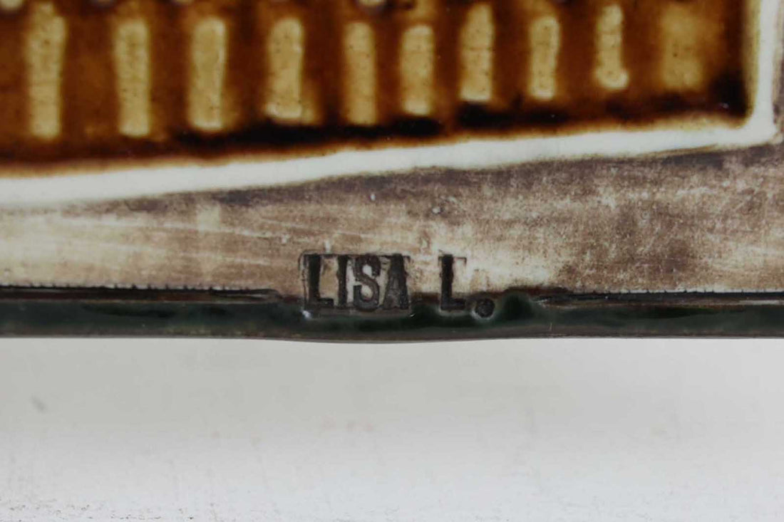 LisaLarsonの陶板の中でも代表的なシリーズがこのUNIKシリーズです。1967年から1986年にかけて製造され、比較的流通量は多いシリーズです。