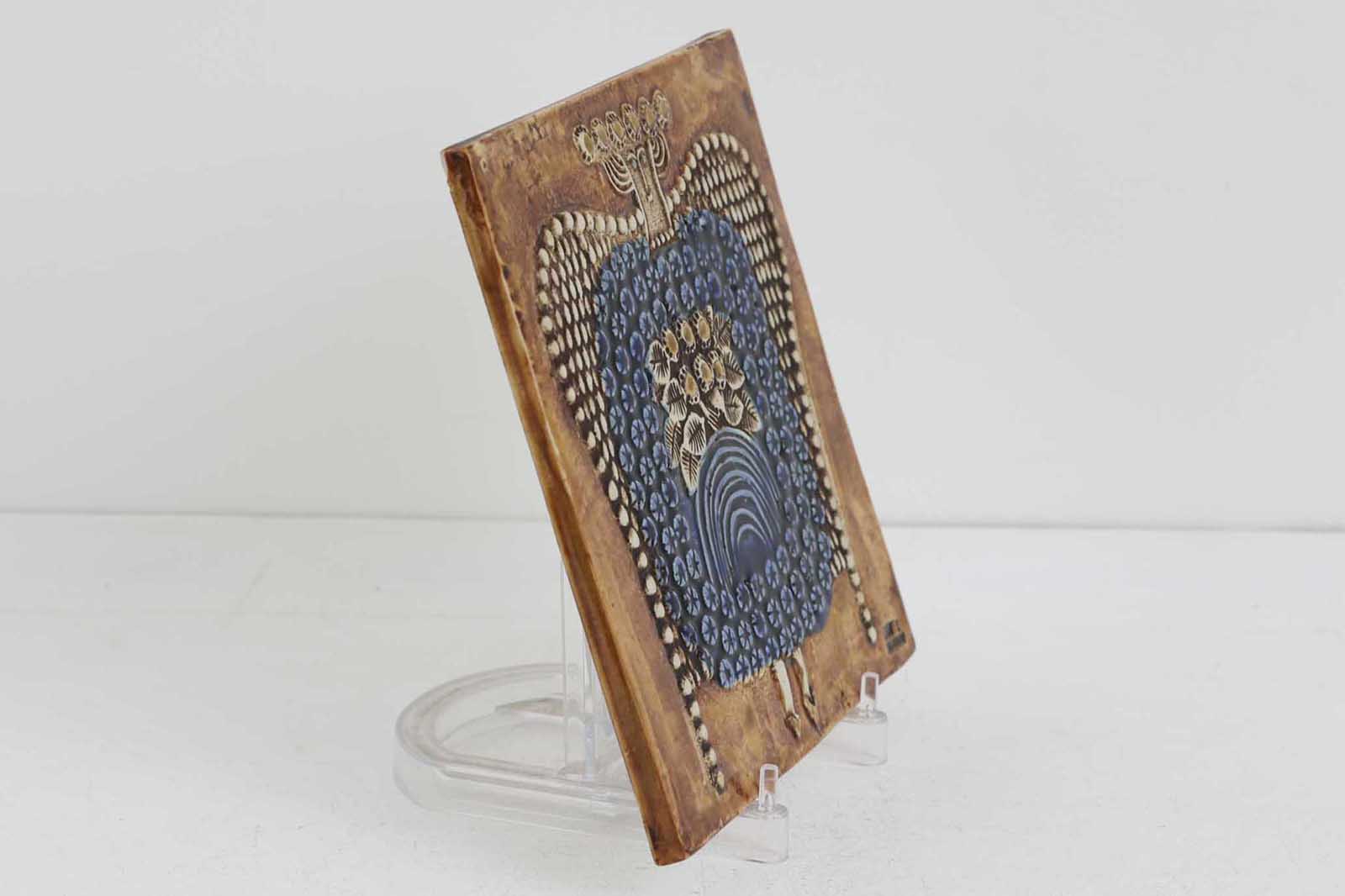 LisaLarsonの陶板の中でも代表的なシリーズがこのUNIKシリーズです。1967年から1986年にかけて製造され、比較的流通量は多いシリーズです。