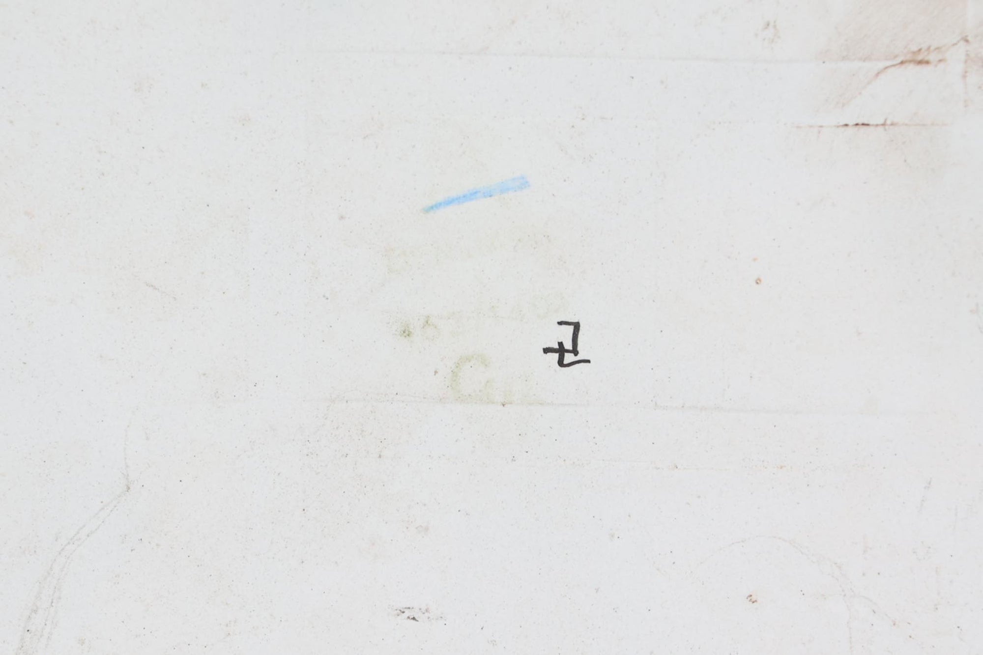 ロイヤルコペンハーゲン社製、Grethe Hellandに絵付けされたTeneraのタイルプレートです。こちらは希少なアルミニア窯産のものになり1969年頃より前に作られたお品となります。テーブルの天板などにアクセントとして取り付けはもちろん、トレイやウォールプレートなどのインテリアにお勧めです。