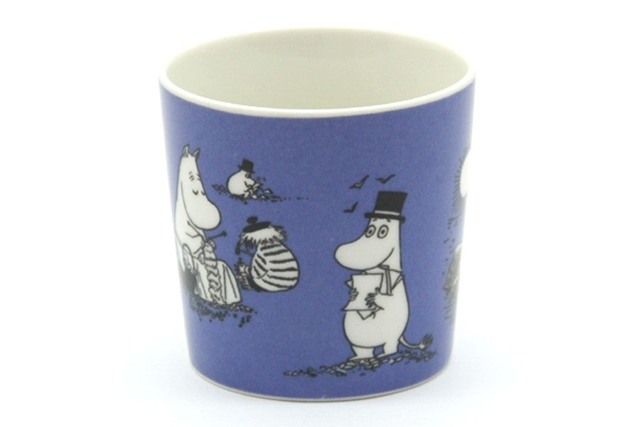 現在も少ないですが流通している廃盤マグカップです。数年前に販売された期間限定マグカップでさえ現在プレミアがついていて、アラビアムーミンの人気を証明しています。